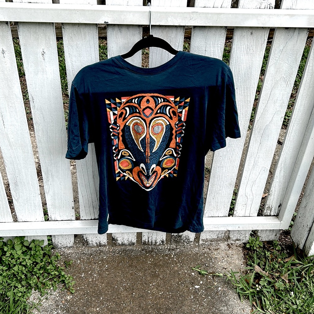 Wicked cool tribal limited edition Lacoste live shirt!!!